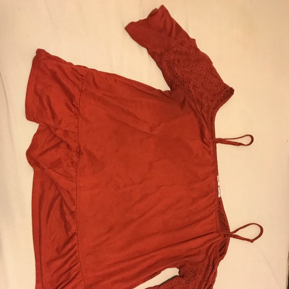 Fall Shirt Maurice’s - Picture 1 of 2